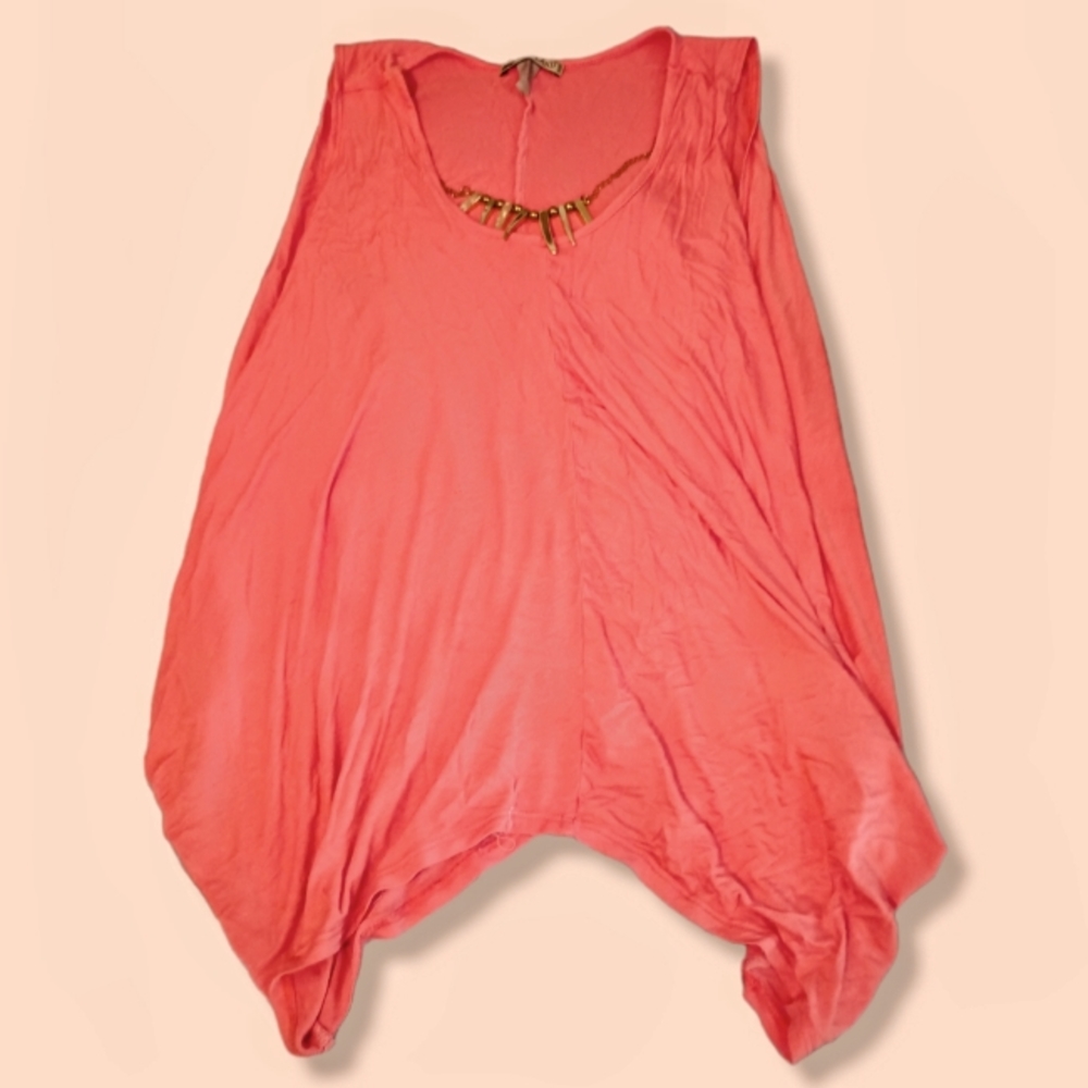 Coral Top with Necklace